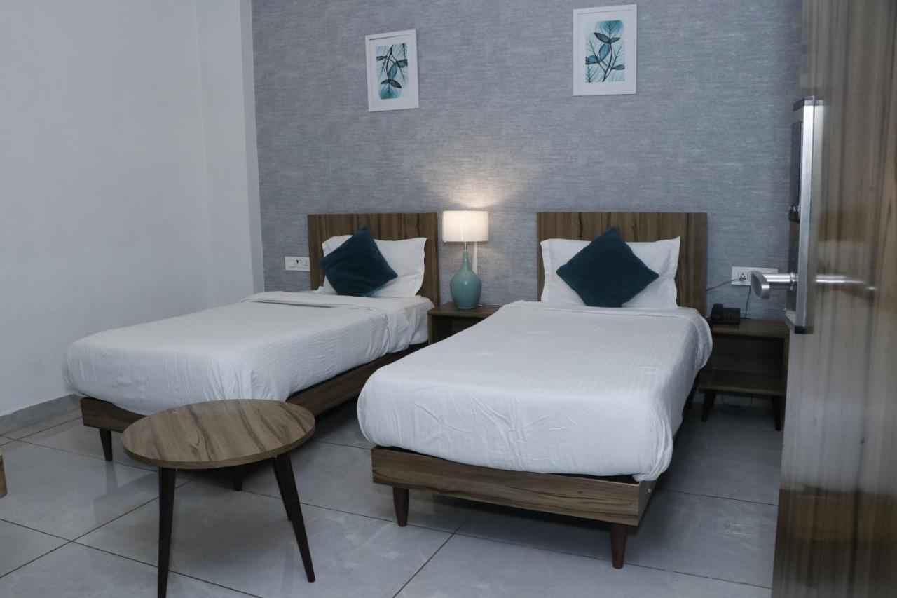 Gallivanto Inn Δελχί Εξωτερικό φωτογραφία
