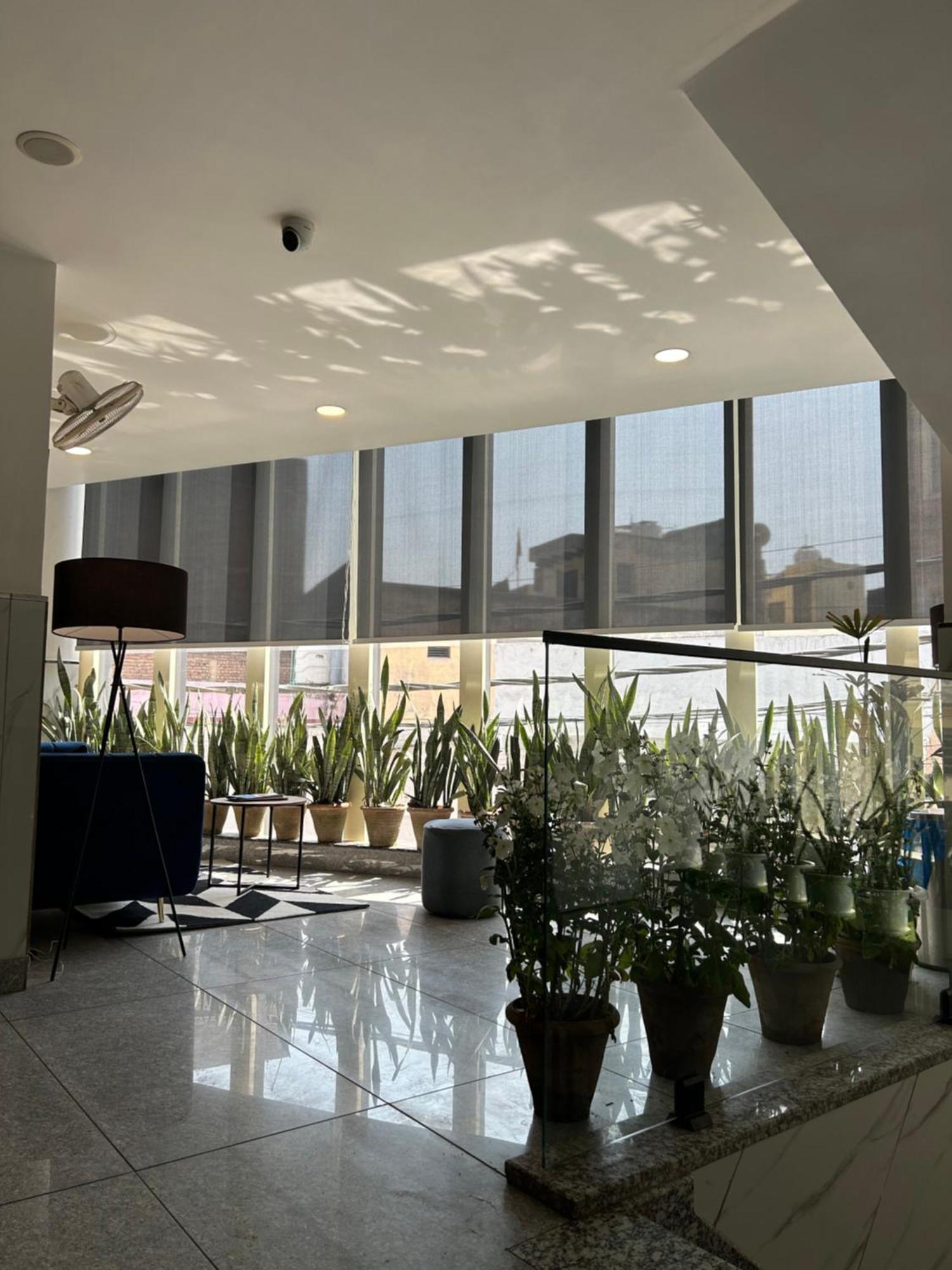 Gallivanto Inn Δελχί Εξωτερικό φωτογραφία