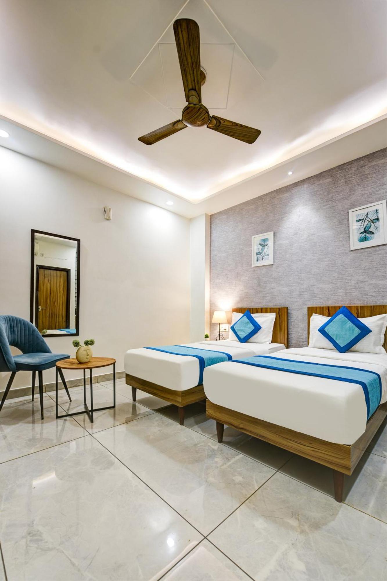 Gallivanto Inn Δελχί Εξωτερικό φωτογραφία