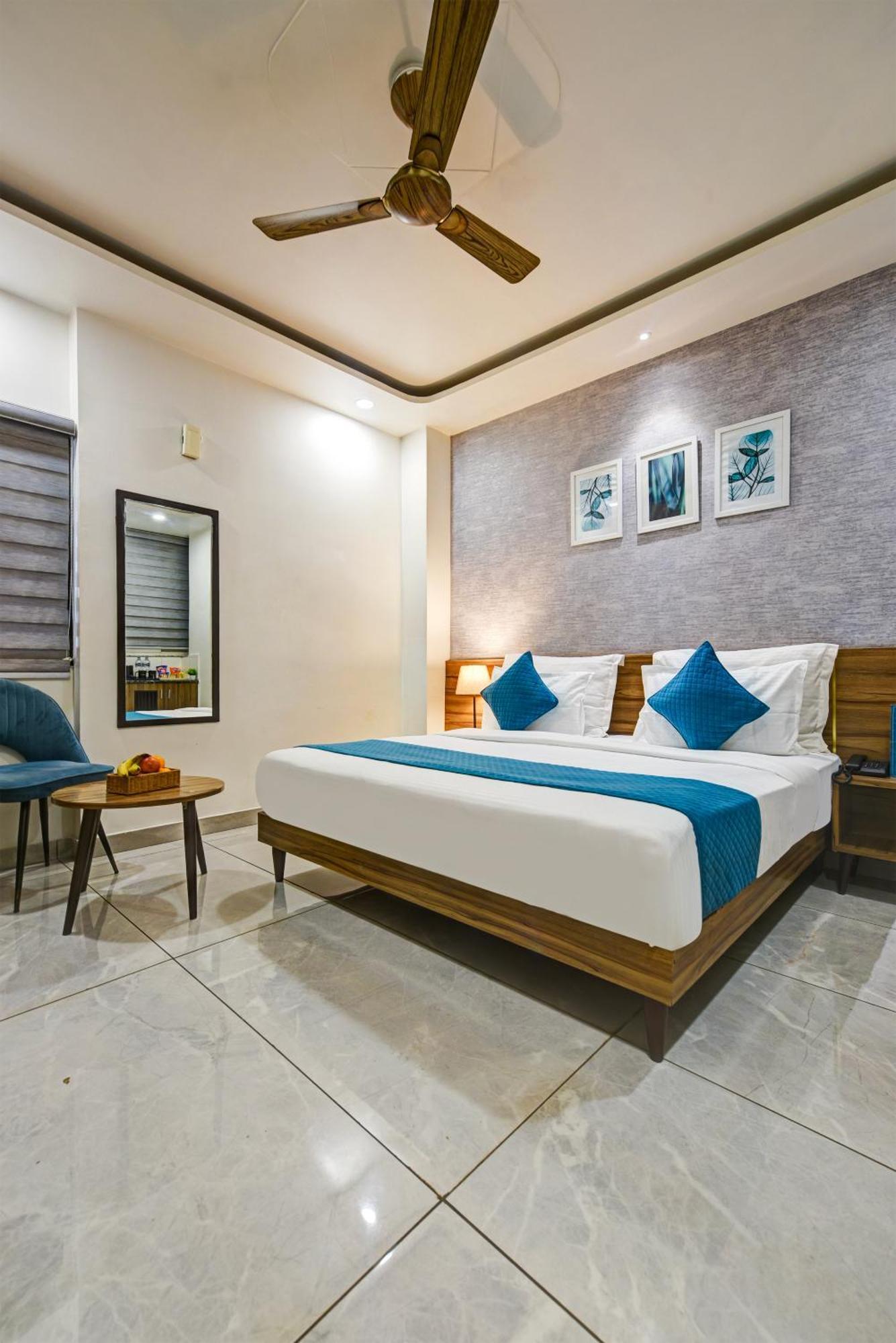 Gallivanto Inn Δελχί Εξωτερικό φωτογραφία